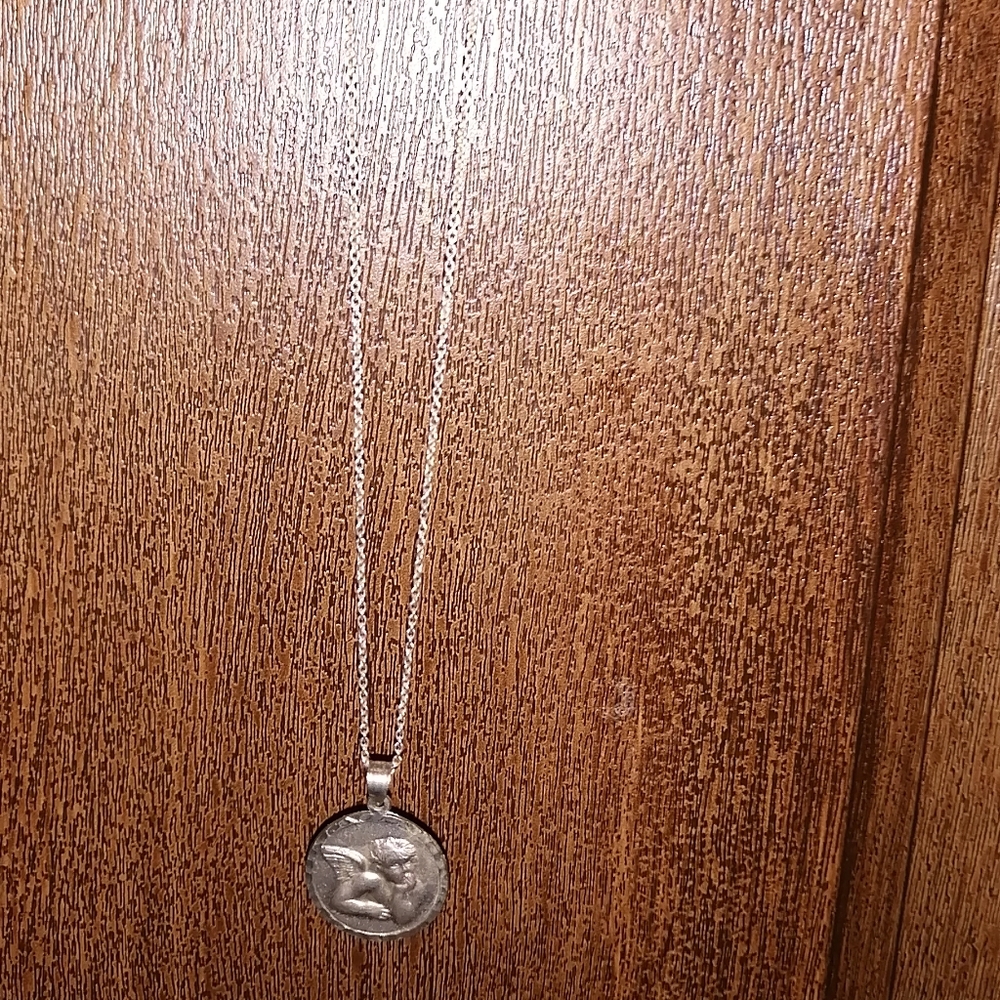 Necklace - Picture 2 of 2